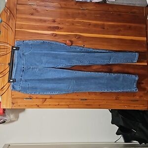Ruby Rd size 10 pull on Denim jeans